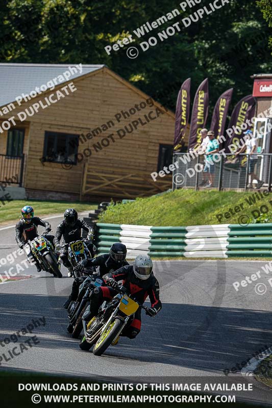 cadwell no limits trackday;cadwell park;cadwell park photographs;cadwell trackday photographs;enduro digital images;event digital images;eventdigitalimages;no limits trackdays;peter wileman photography;racing digital images;trackday digital images;trackday photos